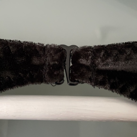 NWT Victoria’s Secret Velour Bodysuit - Picture 3 of 6
